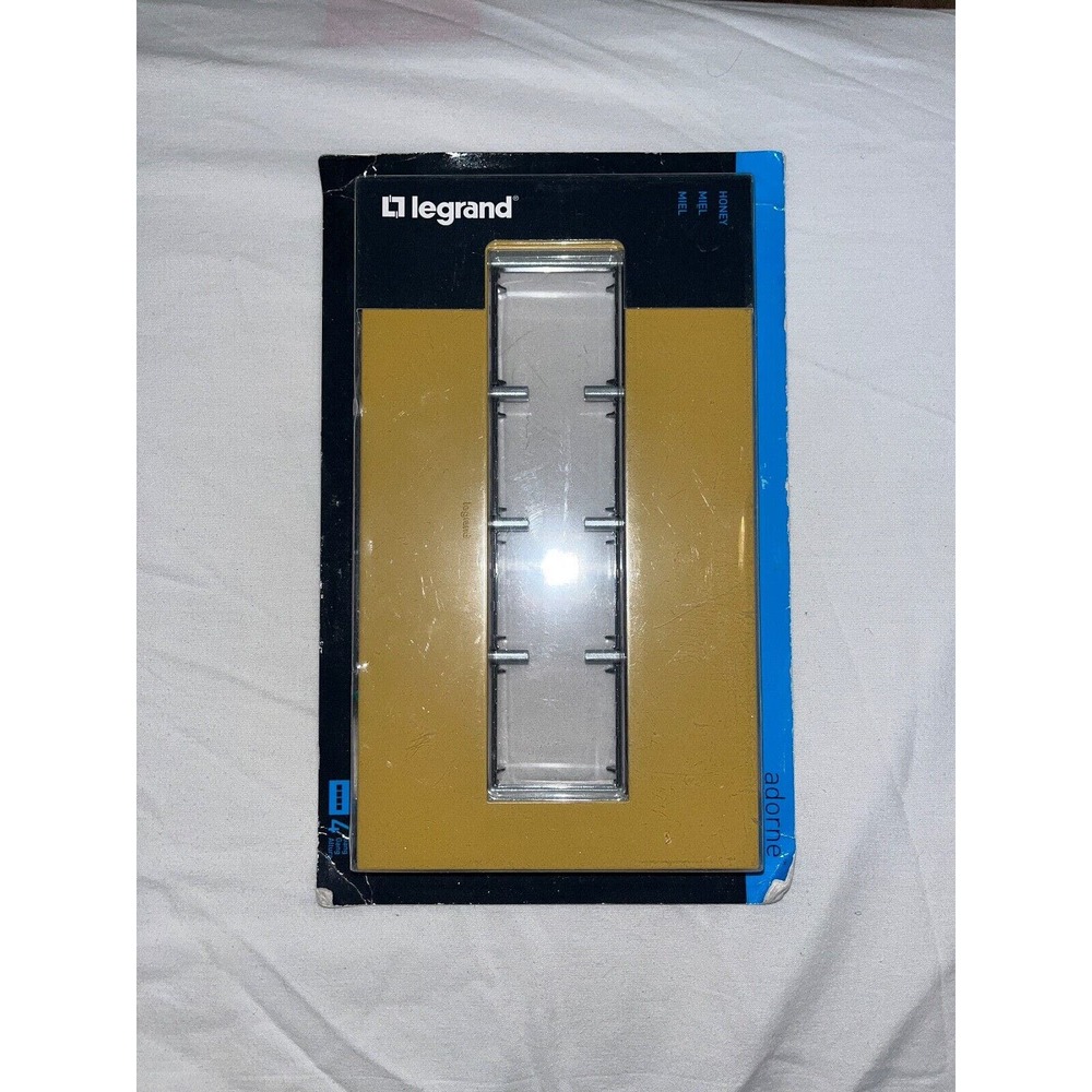 NEW Adorne AWP4GHY4 Wall Plate 362803 4 Gang Honey Screwless Housing Lighting
